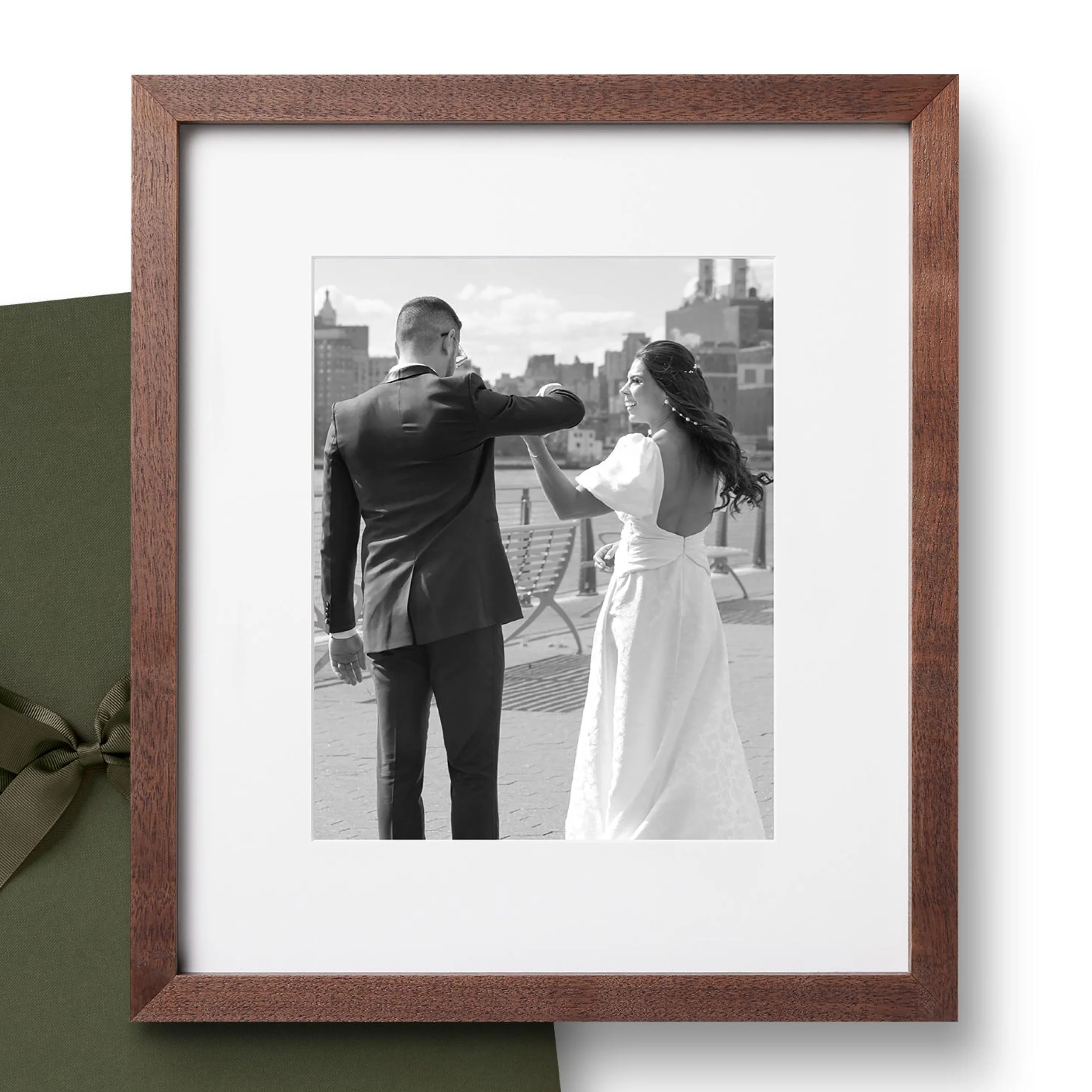 The Perfect Gift: 14x16 - Walnut